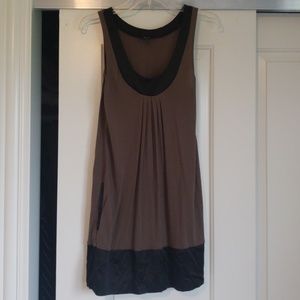 Brown and black sleeveless dress